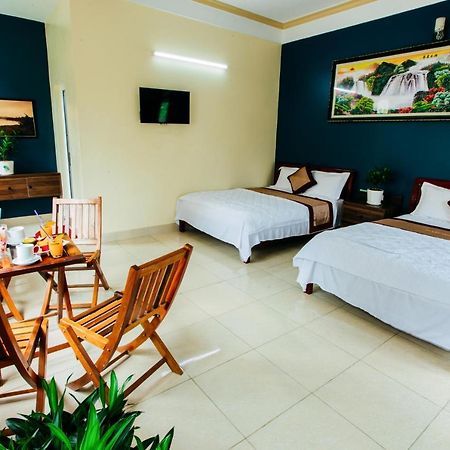 Thanh Phat Phong Nha Hotel Exterior photo